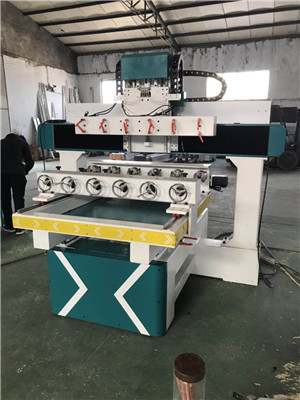 濟(jì)南廠家直銷  騰達(dá) 四軸聯(lián)動(dòng)立體雕刻機(jī)