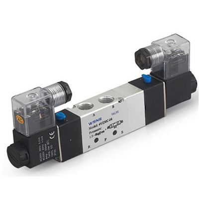 亞德客電磁閥：3V310-15出售3V320-06