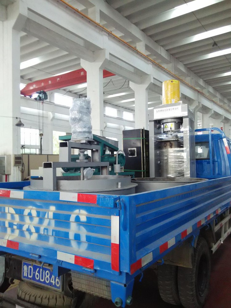 花生榨油機 菜籽榨油機 山茶籽榨油機 黃豆榨油機