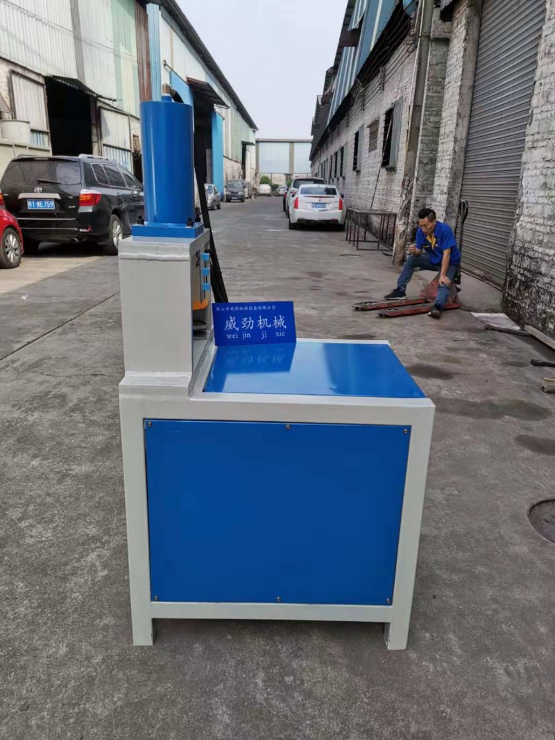 廣東佛山廠家直銷 防盜網(wǎng)沖孔機、手腳架壓扁沖孔一體機
