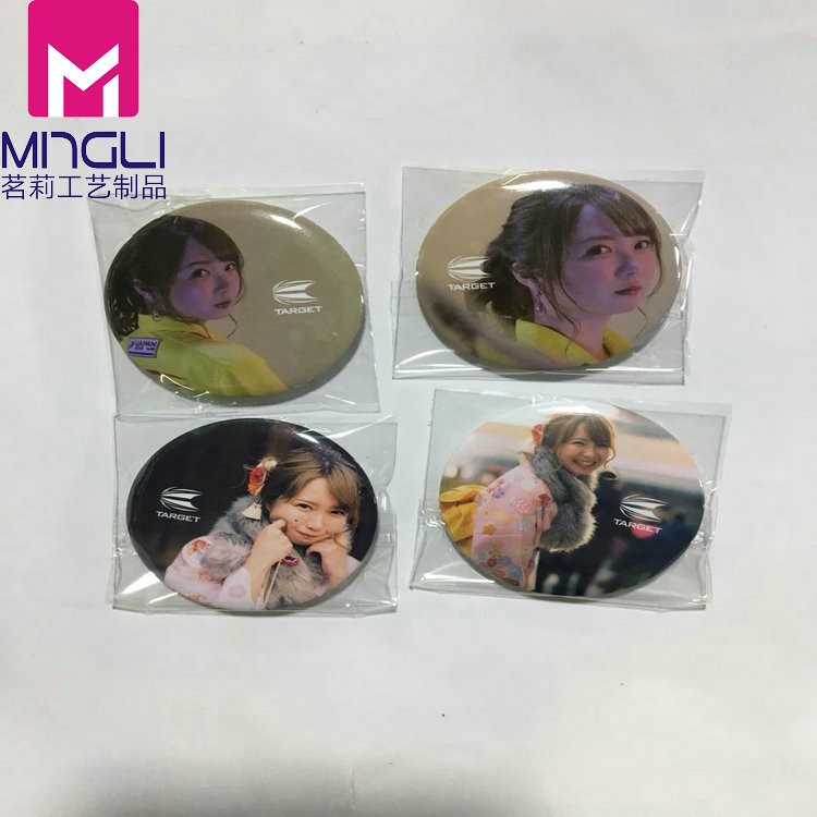 雙閃馬口鐵徽章吧唧展會(huì)胸章動(dòng)漫PET銀蔥徽章五角星胸章