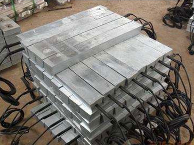 龍昌陰保供應(yīng)管道防腐埋地用鋅合金犧牲陽極